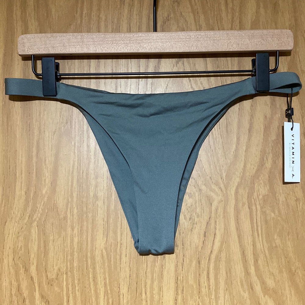 Vitamin A‎ Carmen Bikini Bottoms Size 12 XL